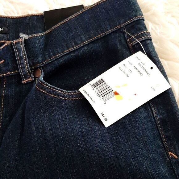 Axcess straight Leg LowRise Jeans sz‎ 6  NWT - Picture 4 of 6